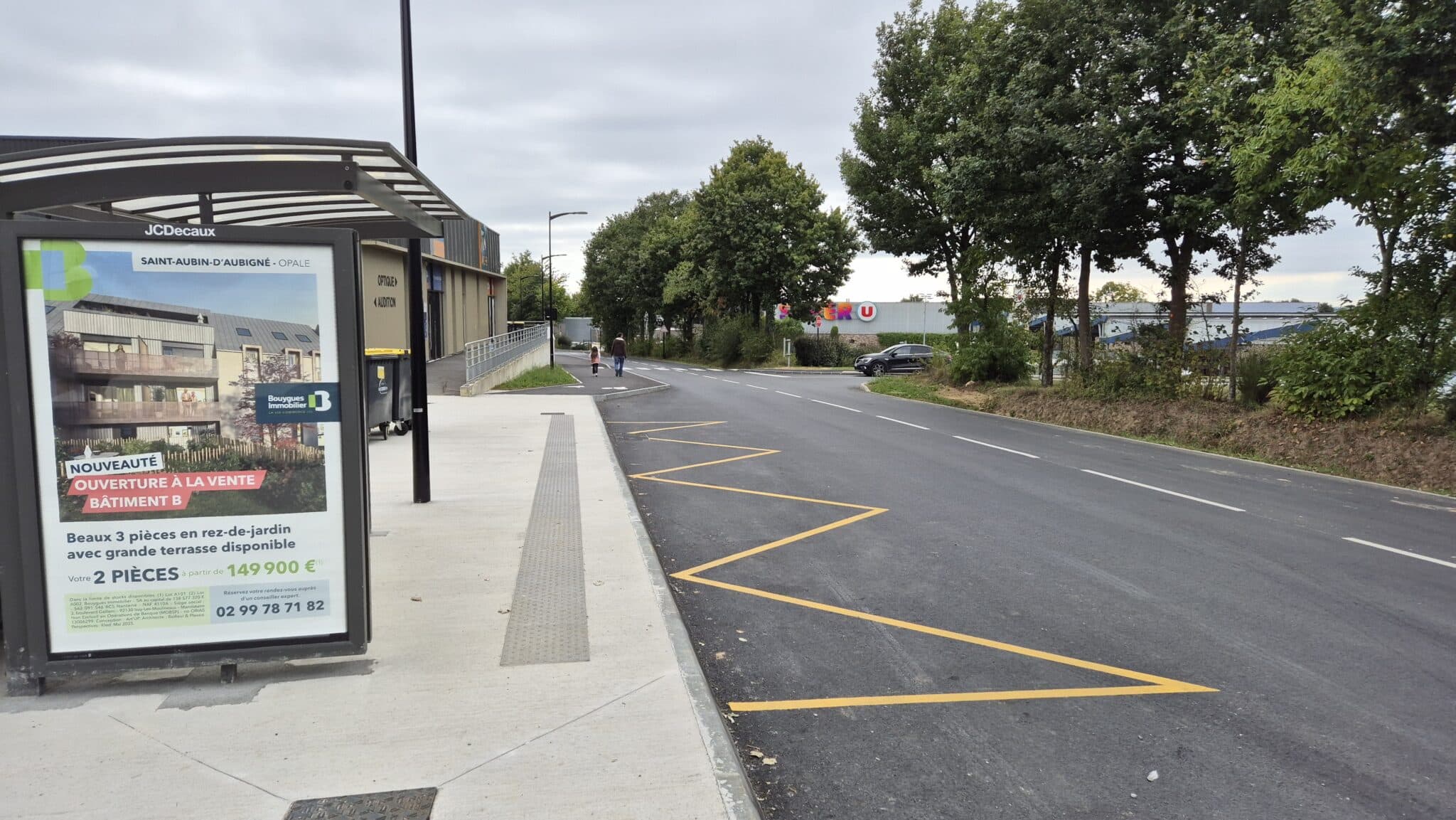 amenagements arret de car st Aubin d'aubigné