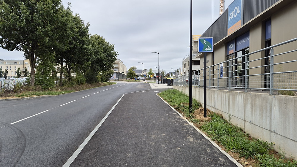 amenagements piste cyclable st Aubin d'aubigné
